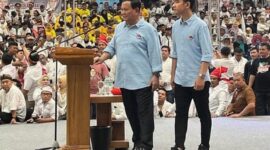 Ketua Umum Partai Gerindra Prabowo Subianto bersama Wali Kota Surakarta Gibran Rakabuming. (Instagram.com/@prabowo)