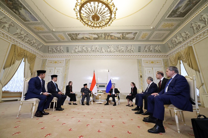 Presiden RI Prabowo Subianto dan Presiden Federasi Rusia Vladimir Putin. (Dok. Tim Media Prabowo)

